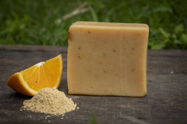 Multhani Mitti and Orange
