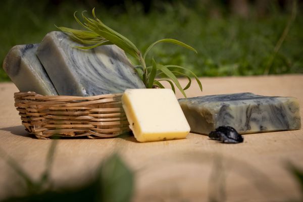 Kokum Butter, Activated Charcoal and Tea tree