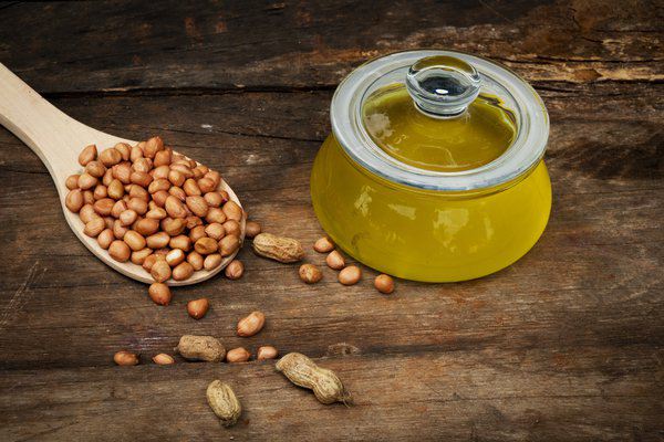 Groundnut Oil - Bull Driven 1 ltr